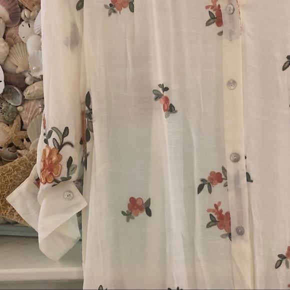 NWT Anthropologie Boho Style Embroidery Sheer Top - Picture 3 of 10